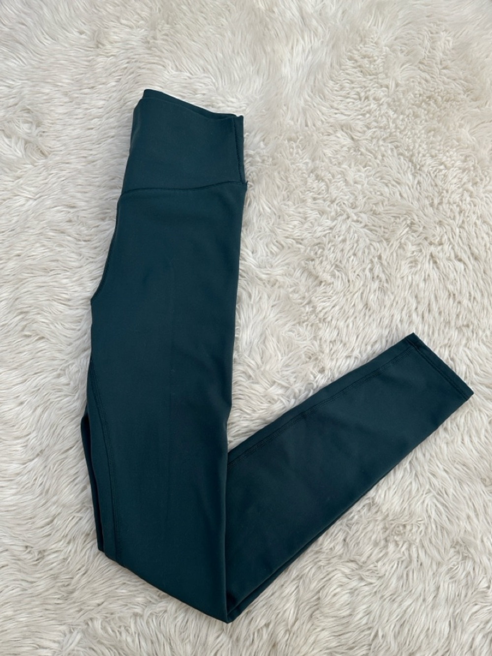 Vuori High-Waist Leggings in Deep Teal